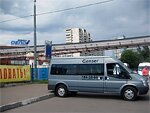 Бесплатный автобус Genser в пункт аренды автомобилей АрендаАвто-чрк на ул.Добролюбова